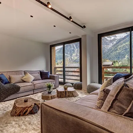 La Cordee 221 Penthouse - Year *