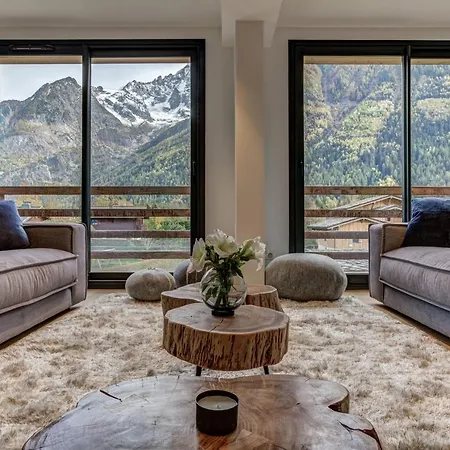 La Cordee 221 Penthouse - Year *