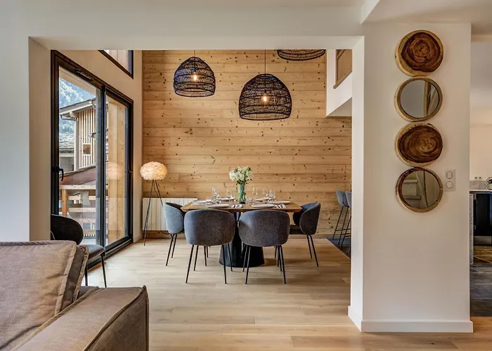 La Cordee 221 Penthouse - Year