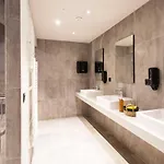 La Cordee 221 Penthouse - Year