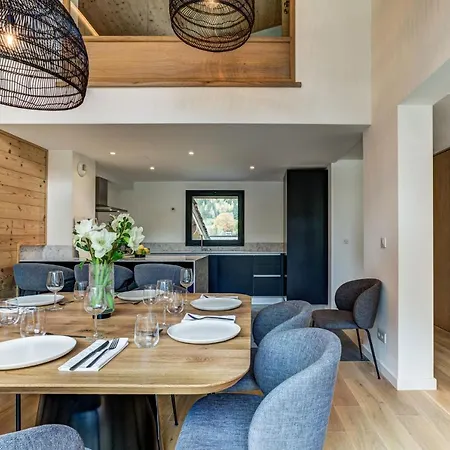 아파트 La Cordee 221 Penthouse - Year