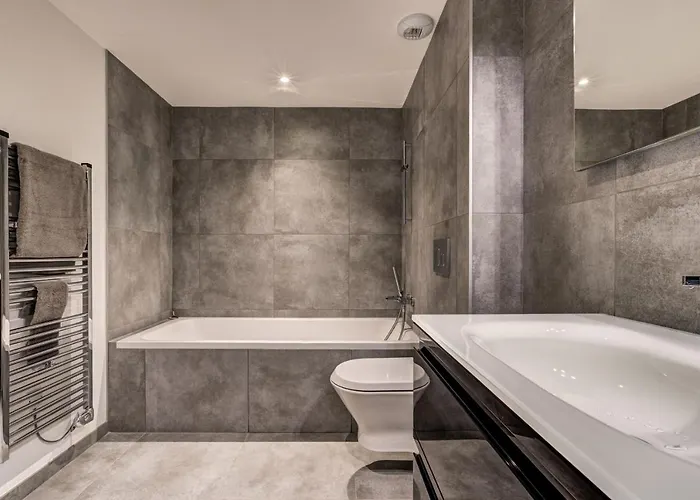 La Cordee 221 Penthouse - Year *