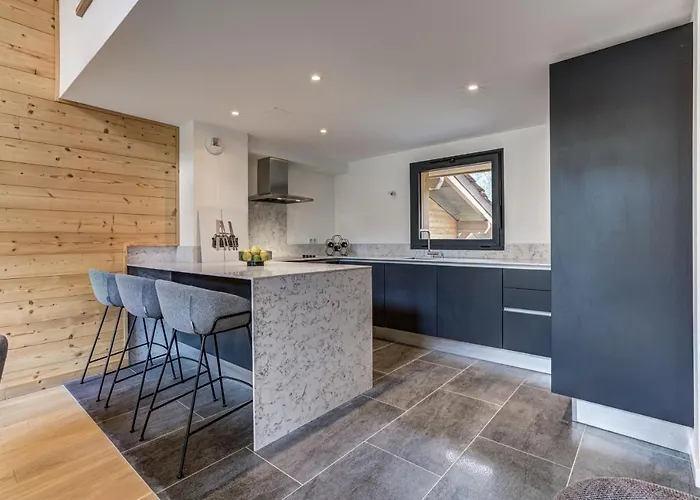 La Cordee 221 Penthouse - Year