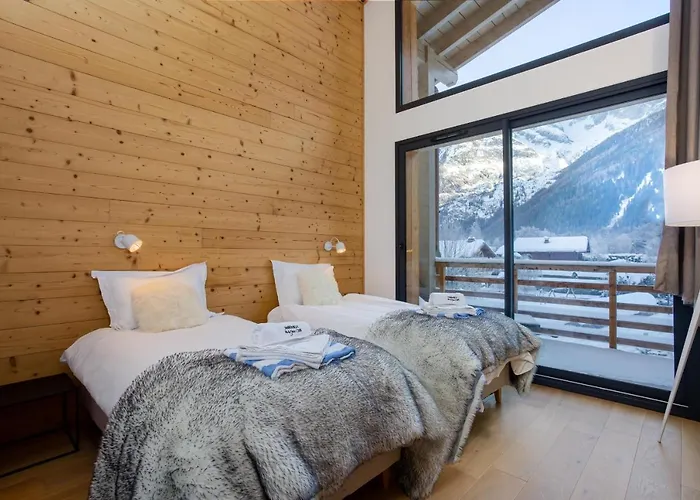 La Cordee 221 Penthouse - Year